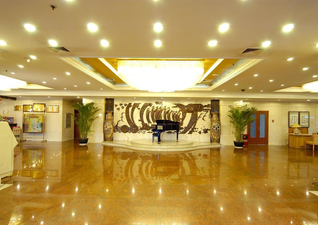 Ocean Hotel Tientsin Interno foto